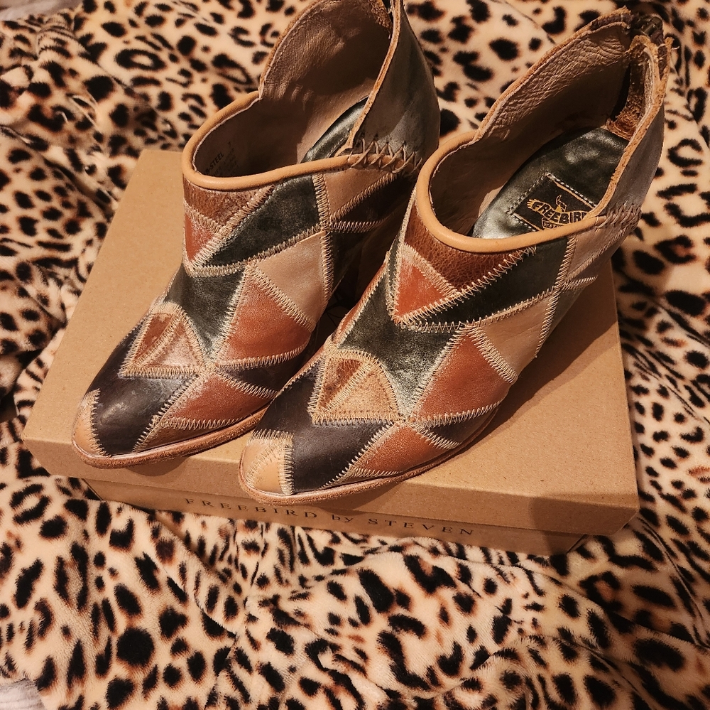 Freebird by Steven ankle boots